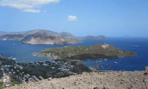 VACANZA SULL’ISOLA VULCANO