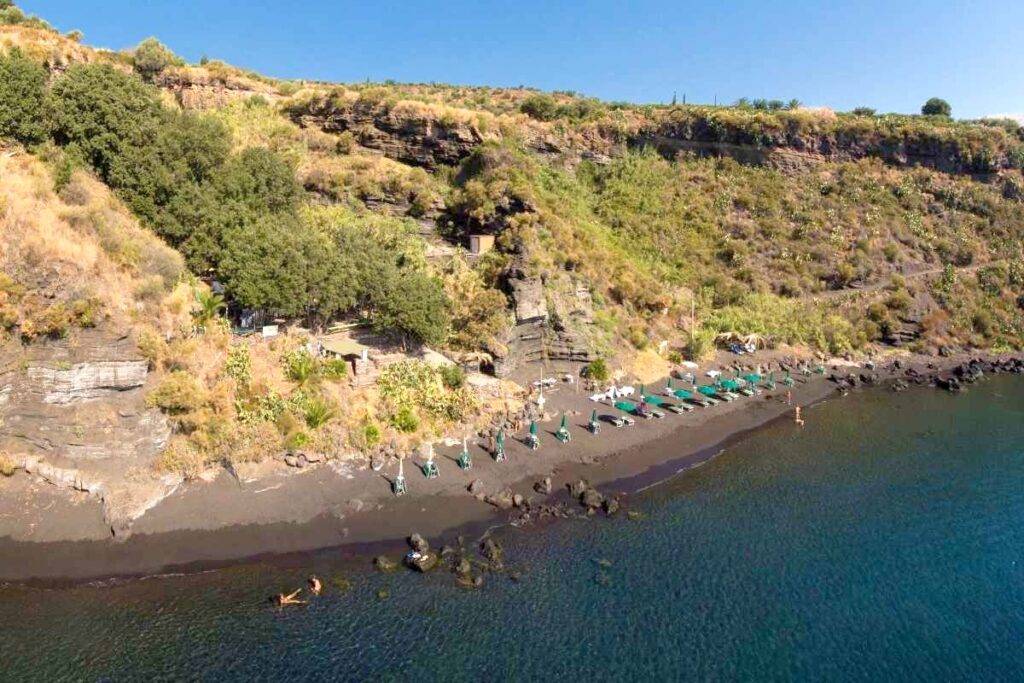 Le Spiagge nere di Vulcano